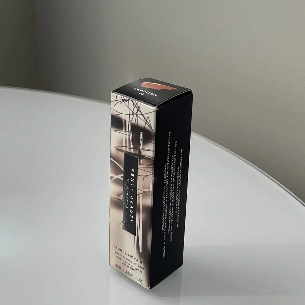 NIP Fenty stunna lip paint